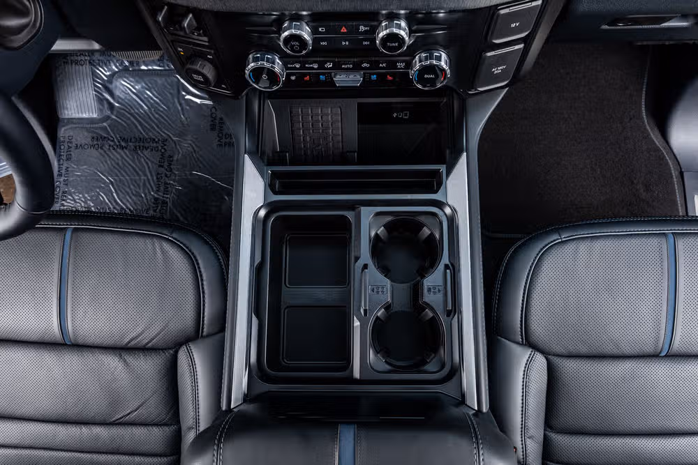 2026 Ford F-250 Super Duty Platinum Crew Cab Image 28