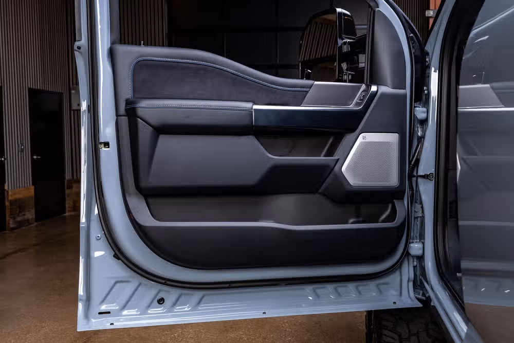 2026 Ford F-250 Super Duty Platinum Crew Cab Image 36