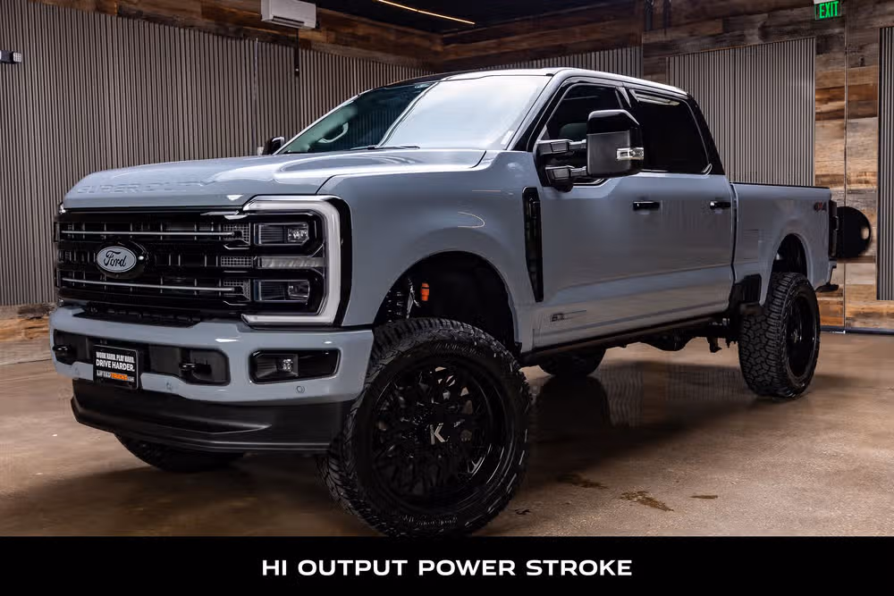 2026 Ford F-350 Super Duty Platinum Plus Crew Cab Image 5