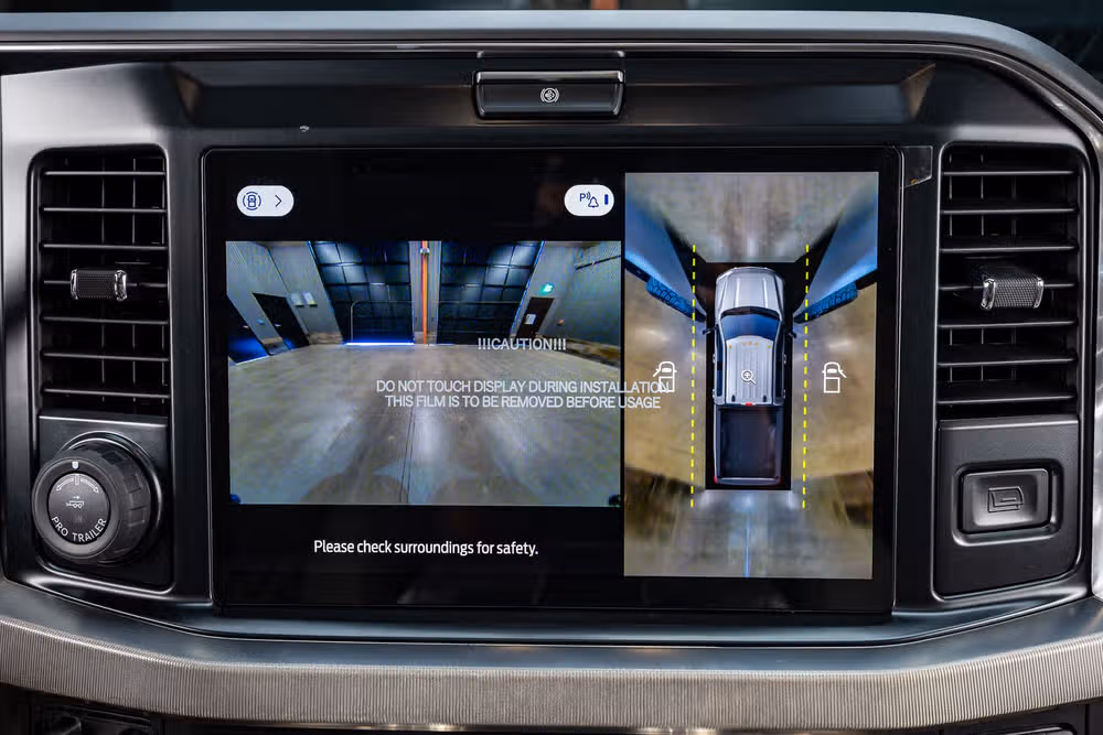 2026 Ford F-350 Super Duty Platinum Plus Crew Cab Image 26