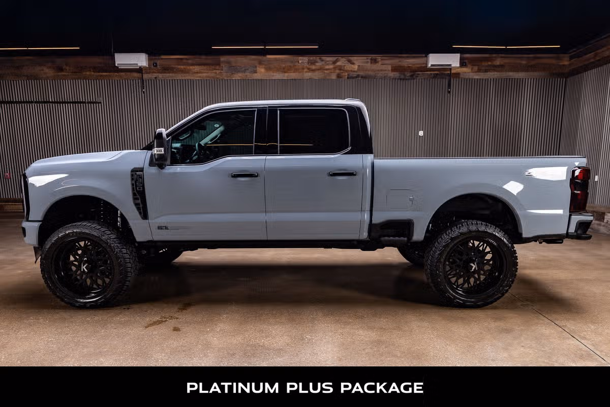 2026 Ford F-350 Super Duty Platinum Plus Crew Cab