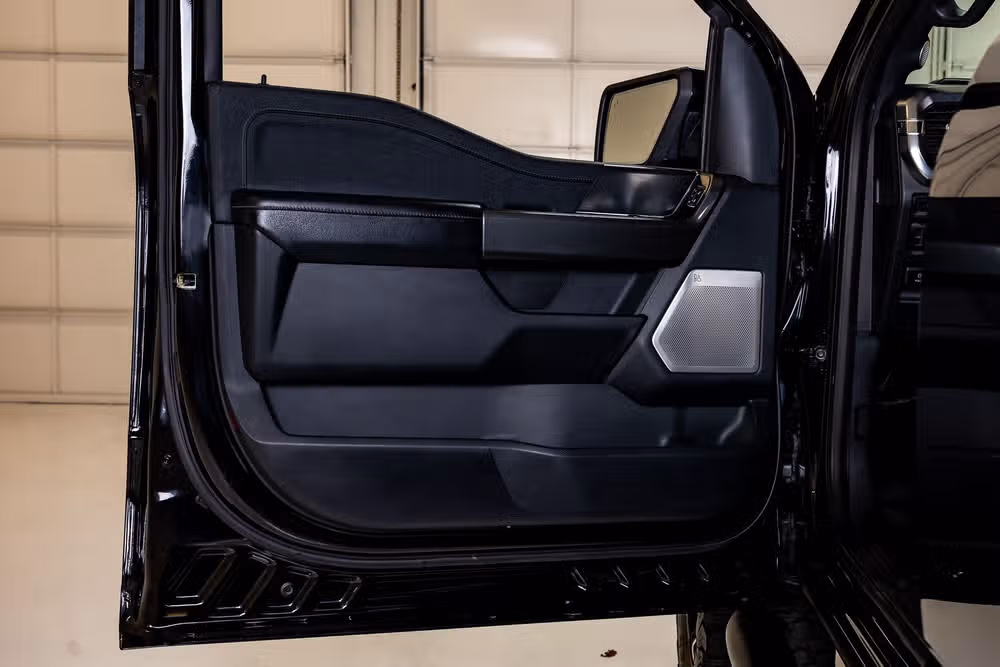 2022 Ford F-150 Lariat Black Widow SuperCrew Image 36