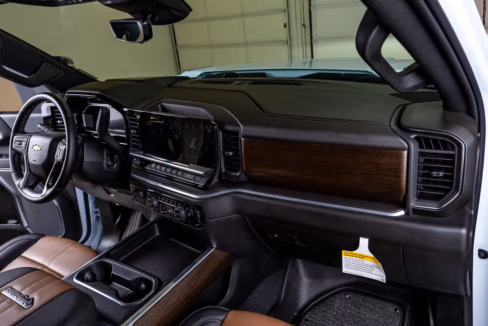 2026 Chevrolet Silverado 3500HD High Country Crew Cab Image 17