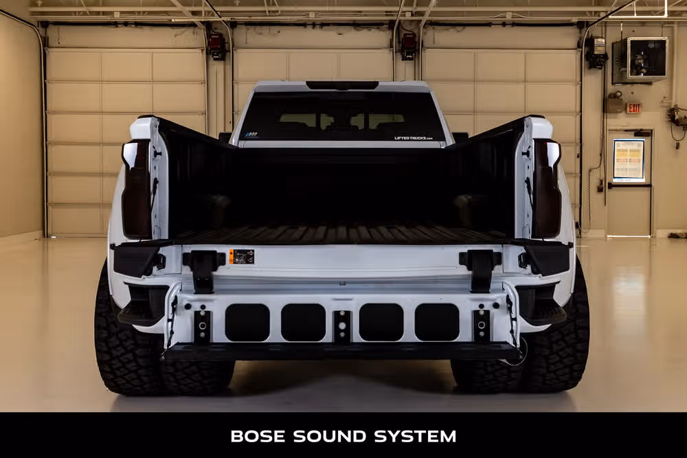 2026 Chevrolet Silverado 3500HD High Country Crew Cab Image 9