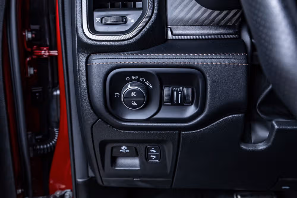 2024 Ram 1500 TRX Crew Cab Image 22