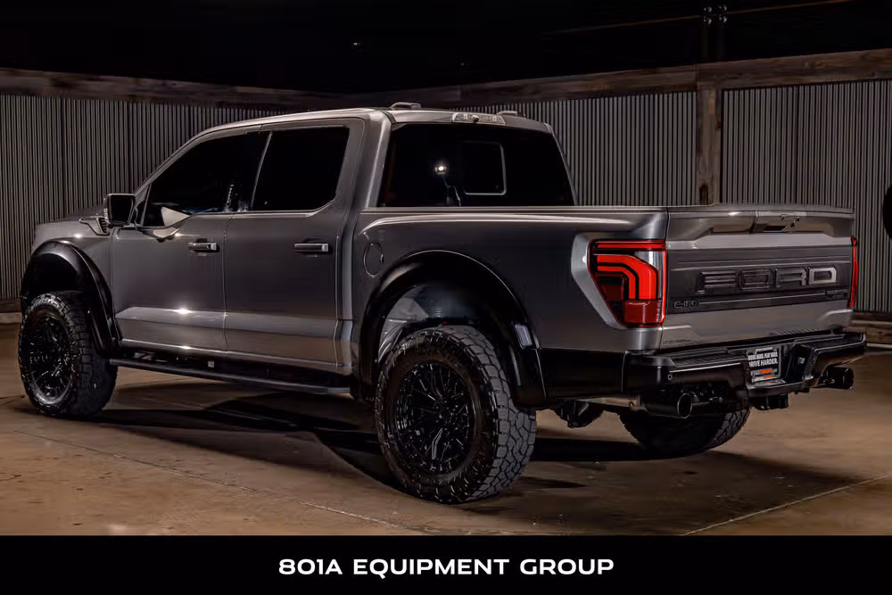 2024 Ford F-150 Raptor SuperCrew Image 6