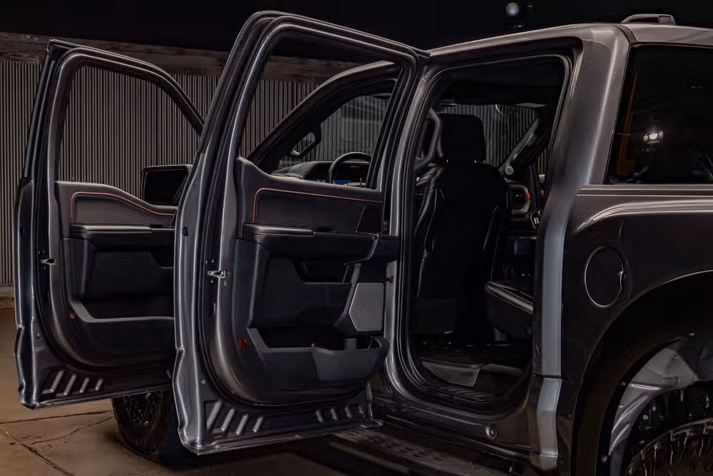 2024 Ford F-150 Raptor SuperCrew Image 30