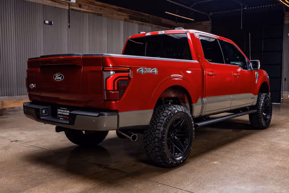 2025 Ford F-150 King Ranch SuperCrew Image 10