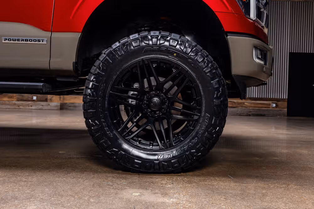 2025 Ford F-150 King Ranch SuperCrew Image 12