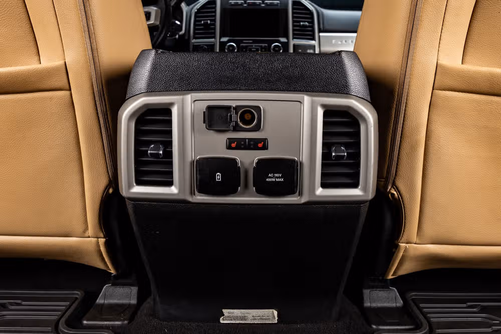 2020 Ford F-250 Super Duty Lariat Crew Cab Image 33