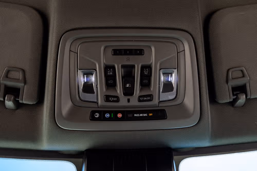 2025 GMC Sierra 3500HD Denali Crew Cab Image 29