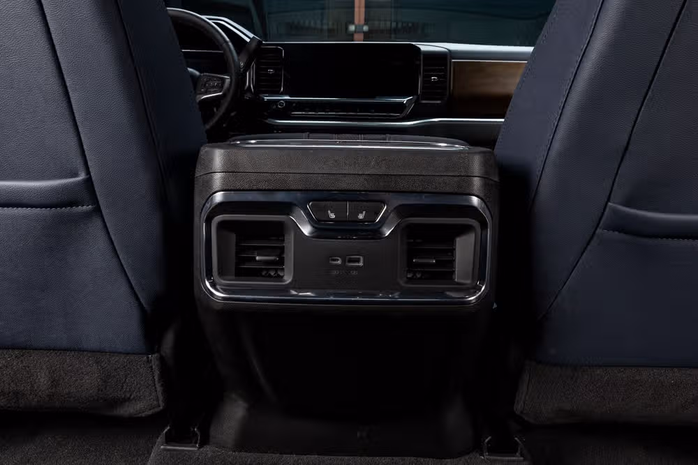 2026 Chevrolet Silverado 3500HD High Country Crew Cab Image 34