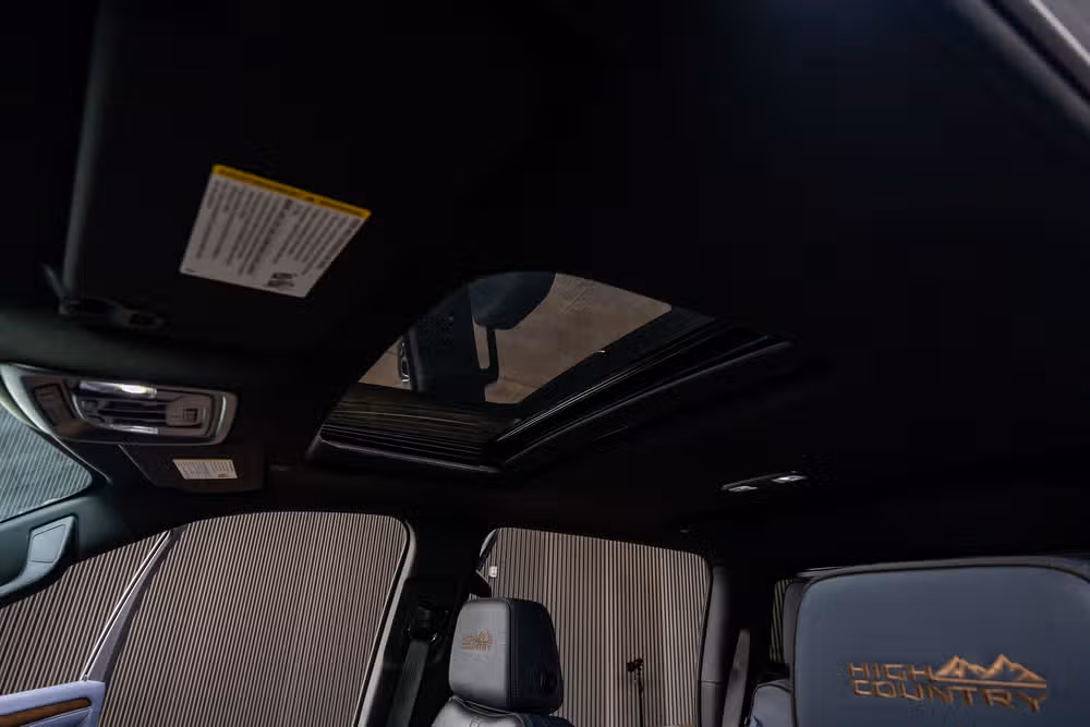 2026 Chevrolet Silverado 3500HD High Country Crew Cab Image 31
