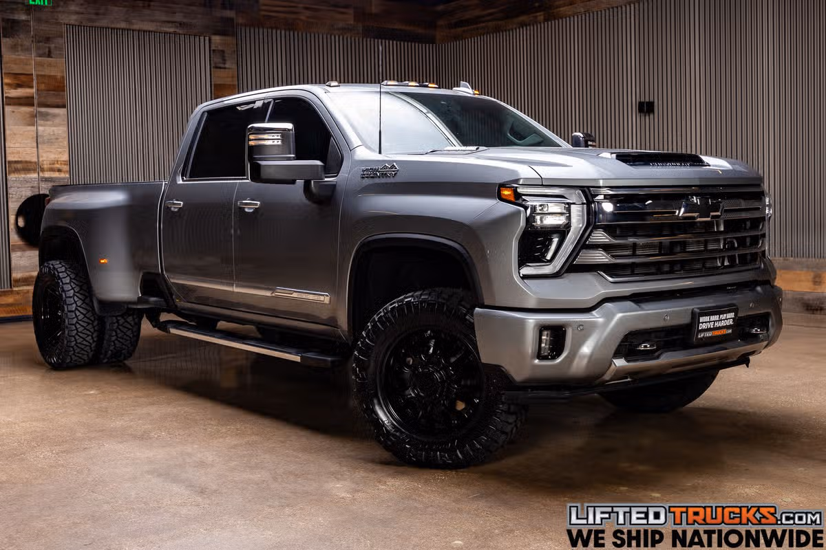 2026 Chevrolet Silverado 3500HD High Country Crew Cab
