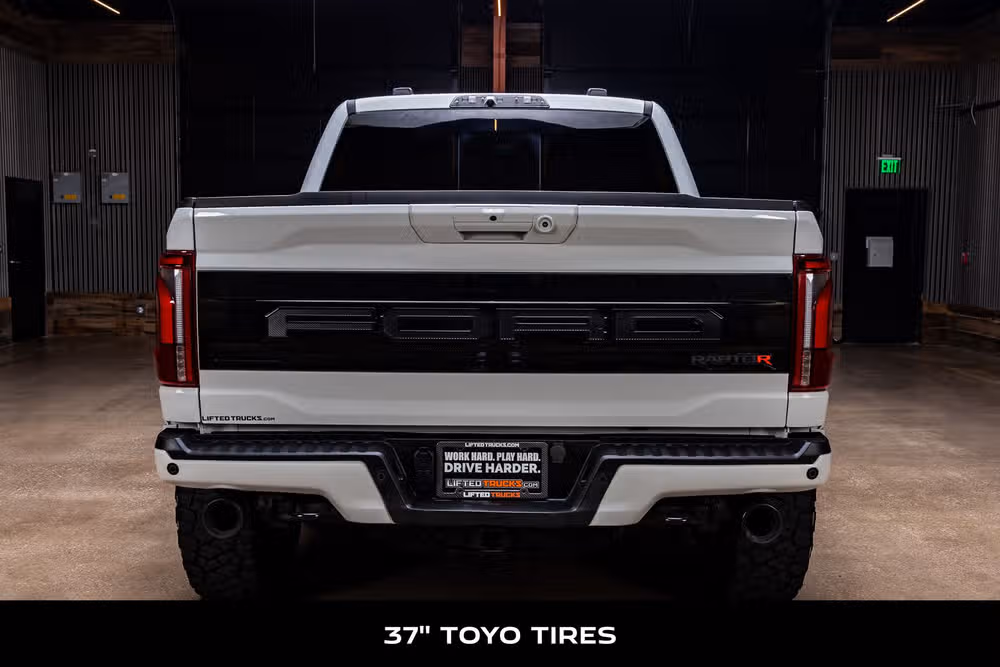 2024 Ford F-150 Raptor SuperCrew Image 7