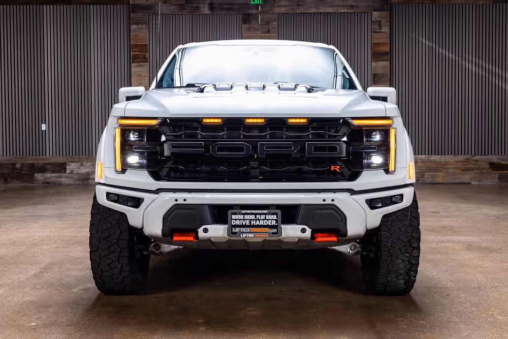 2024 Ford F-150 Raptor SuperCrew Image 2