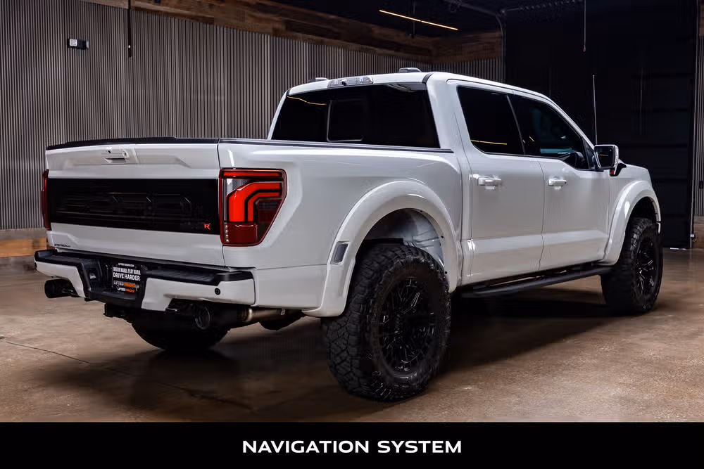 2024 Ford F-150 Raptor SuperCrew Image 9