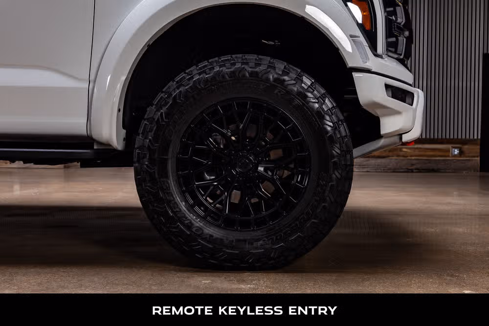 2024 Ford F-150 Raptor SuperCrew Image 11