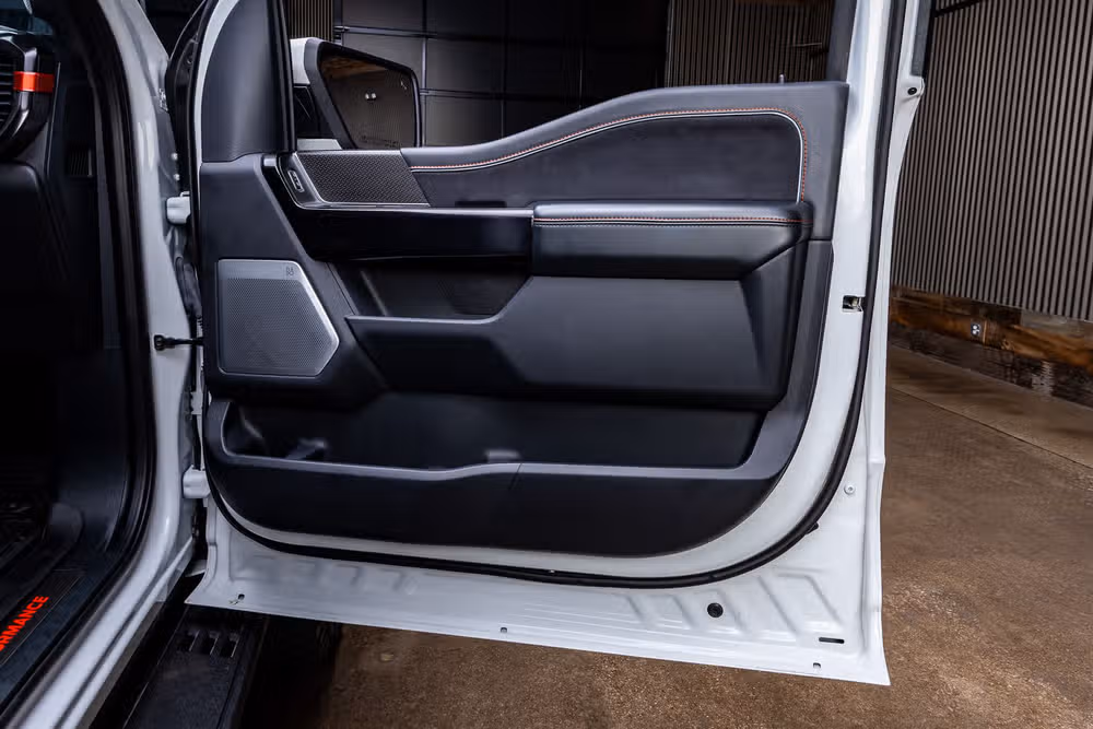 2024 Ford F-150 Raptor SuperCrew Image 38