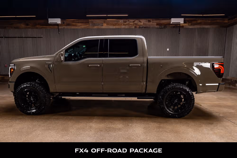 2026 Ford F-150 Lariat SuperCrew Image 6