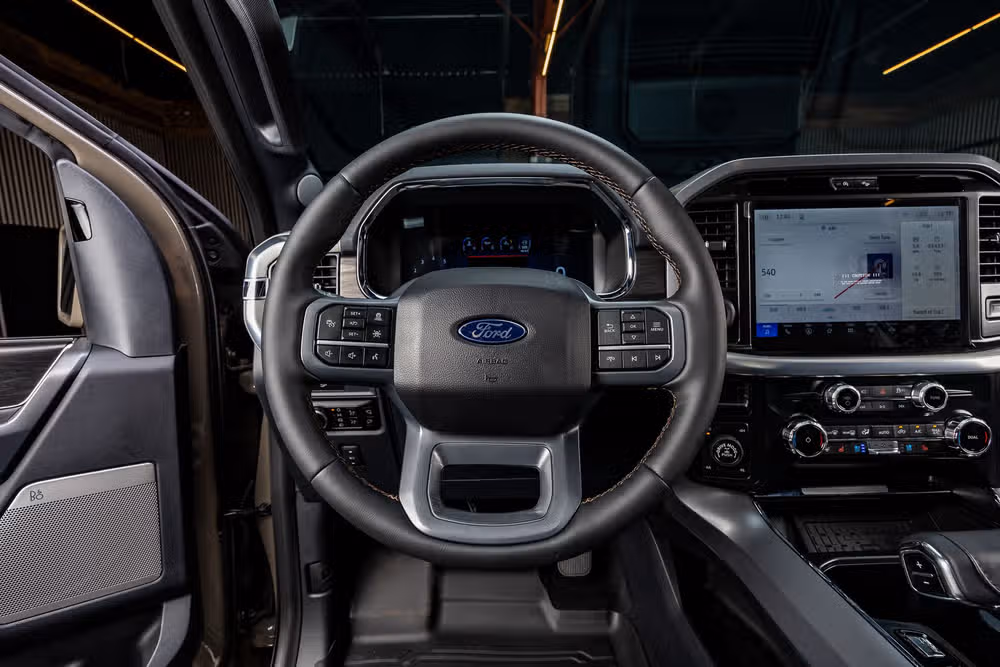 2026 Ford F-150 Lariat SuperCrew Image 19