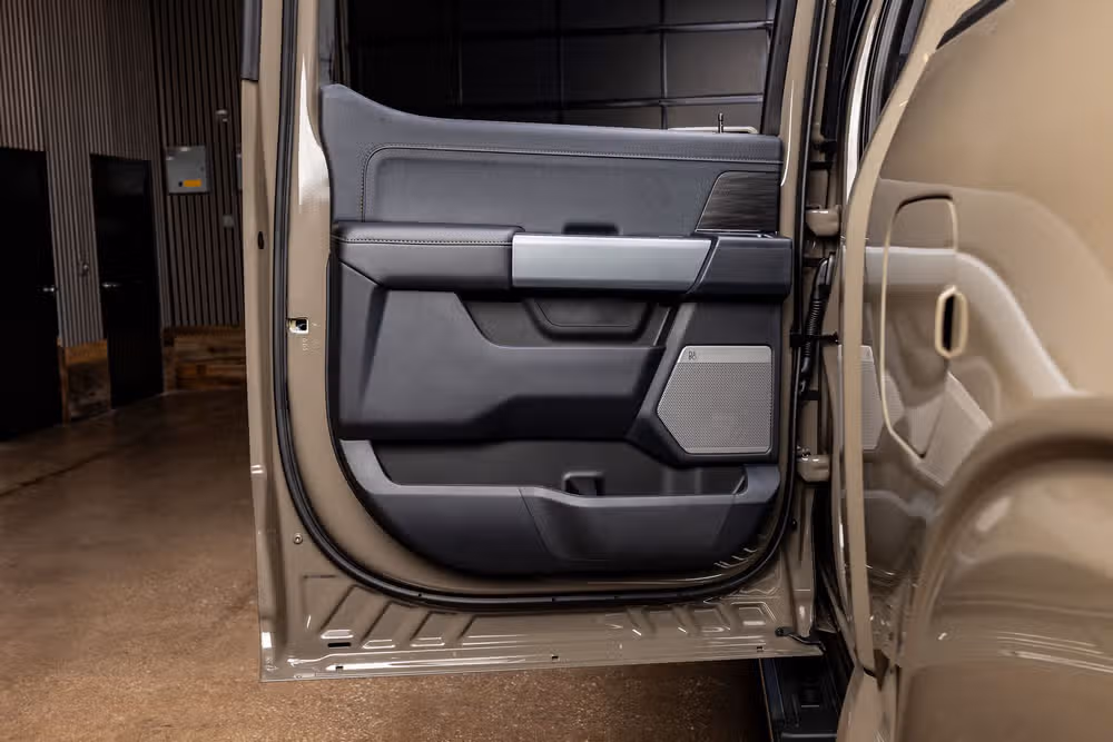 2026 Ford F-150 Lariat SuperCrew Image 38