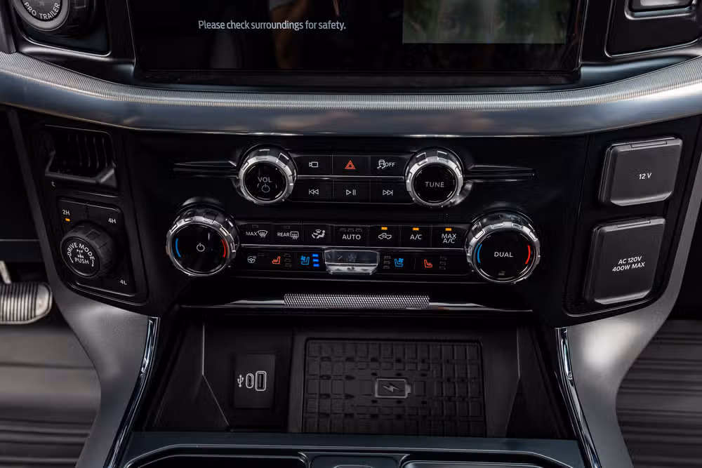 2026 Ford F-150 Lariat SuperCrew Image 27