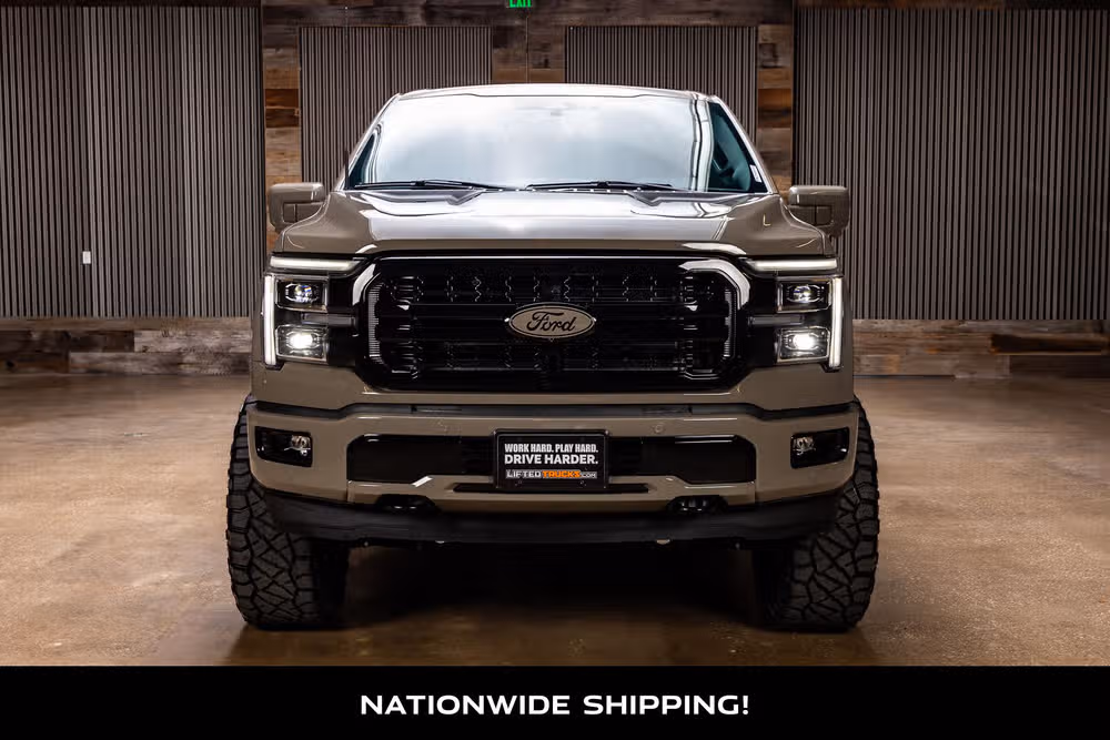 2026 Ford F-150 Lariat SuperCrew Image 4