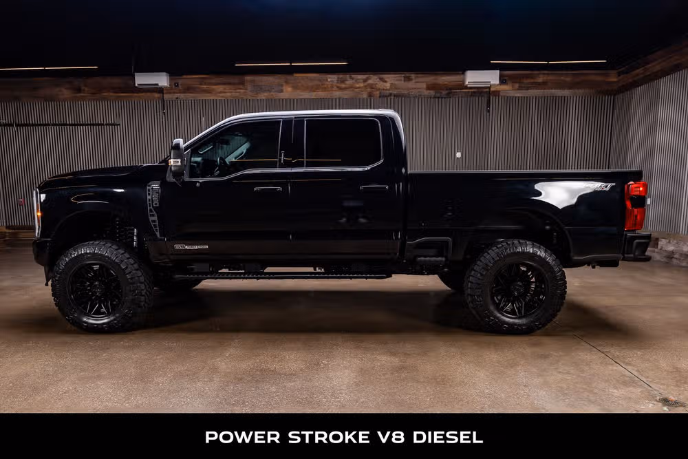2024 Ford F-250 Super Duty Lariat Crew Cab Image 6