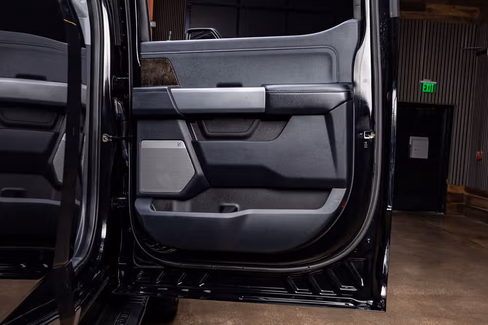 2024 Ford F-250 Super Duty Lariat Crew Cab Image 39