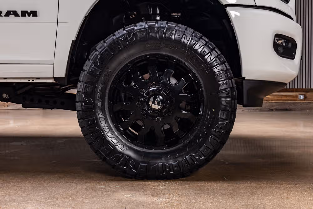 2024 Ram 3500 Laramie Crew Cab Image 12
