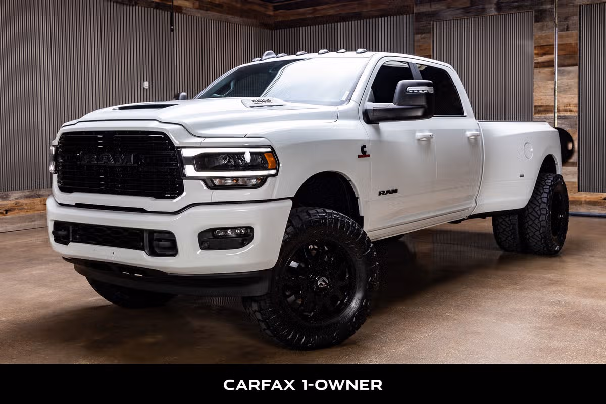 2024 Ram 3500 Laramie Crew Cab