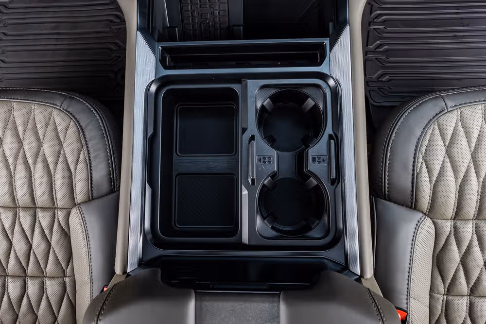 2026 Ford F-350 Super Duty Platinum Plus Crew Cab Image 27