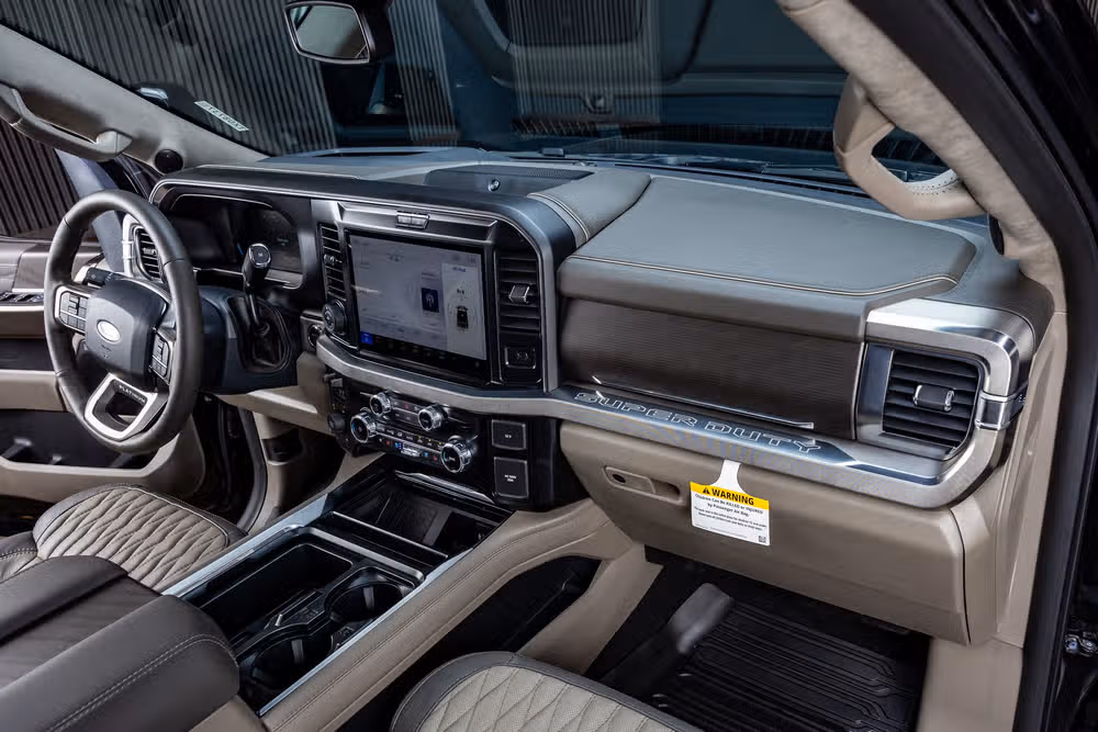 2026 Ford F-350 Super Duty Platinum Plus Crew Cab Image 18