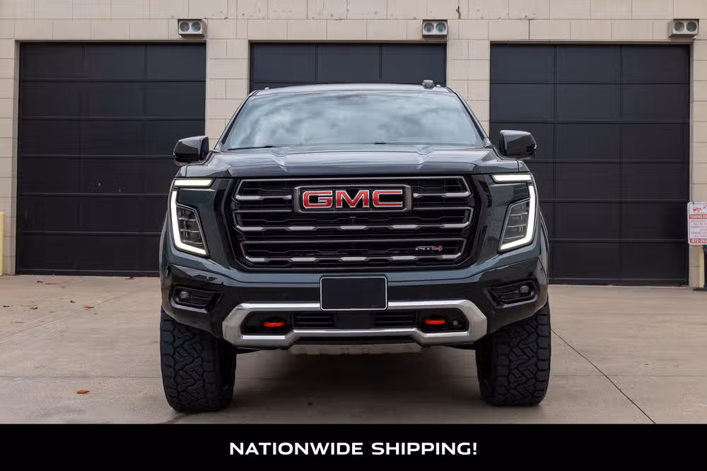 2026 GMC Yukon AT4 Ultimate Image 4