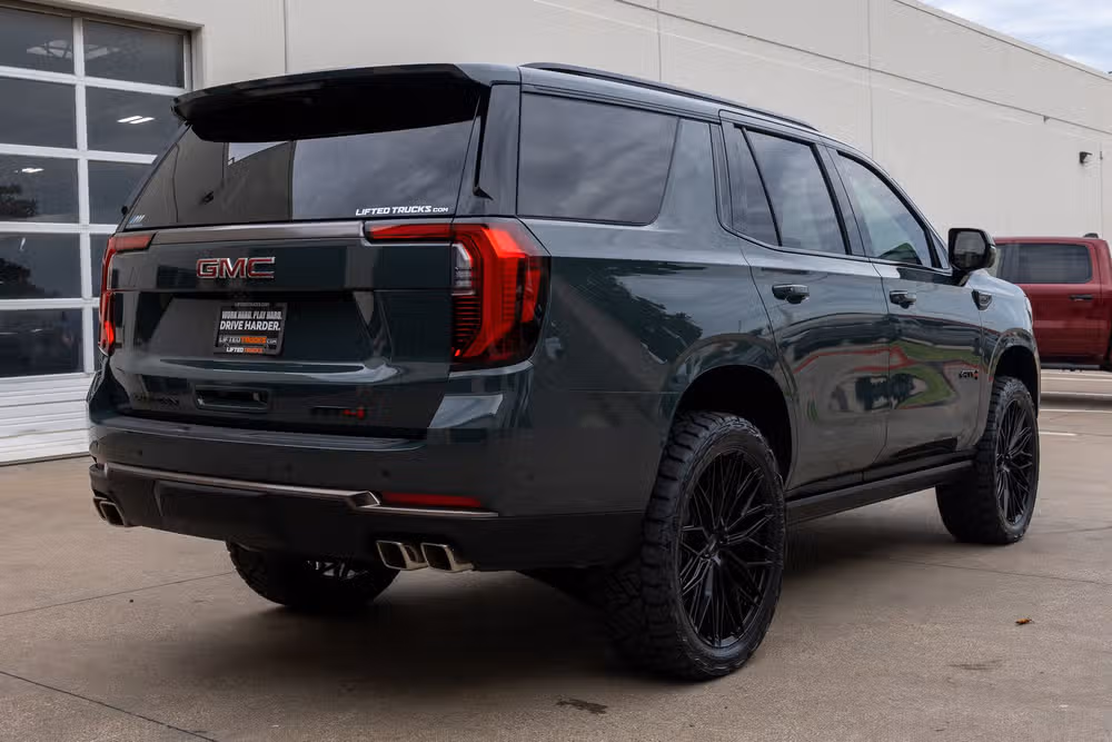 2026 GMC Yukon AT4 Ultimate Image 10