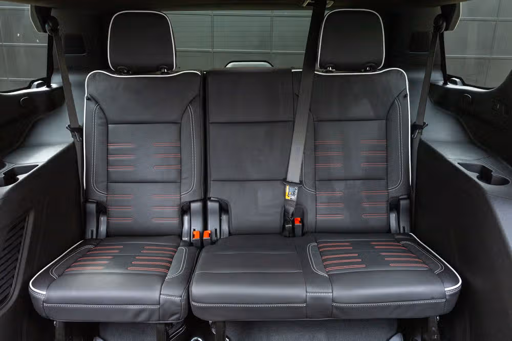2026 GMC Yukon AT4 Ultimate Image 37