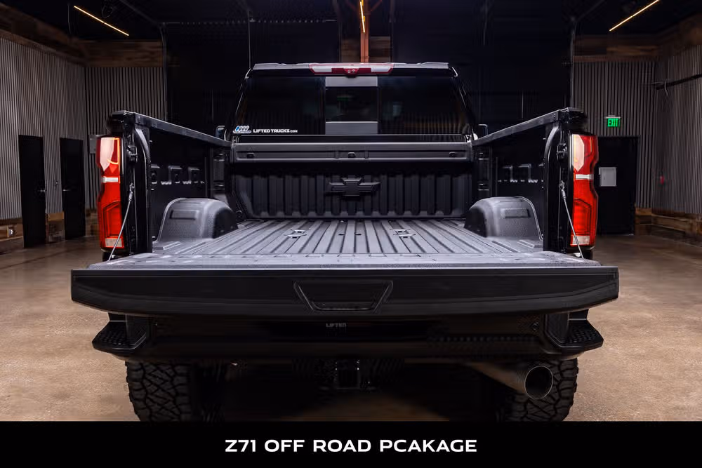 2024 Chevrolet Silverado 2500HD LTZ Crew Cab Image 9