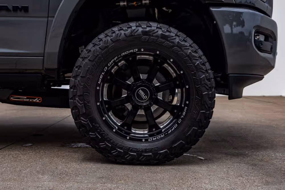 2025 Ram 3500 Limited Mega Cab Image 11