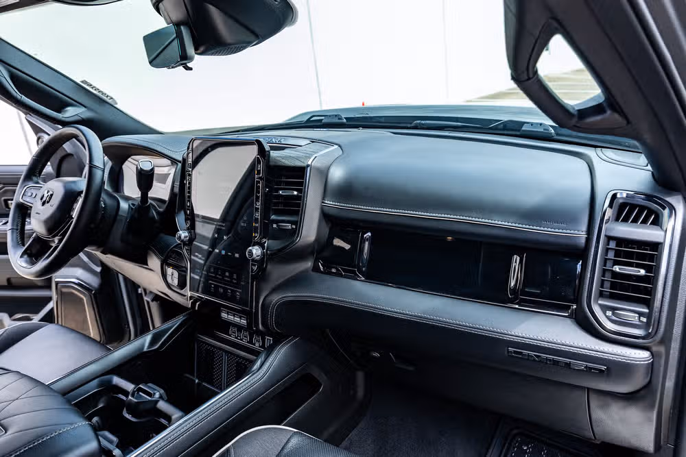 2025 Ram 3500 Limited Mega Cab Image 17