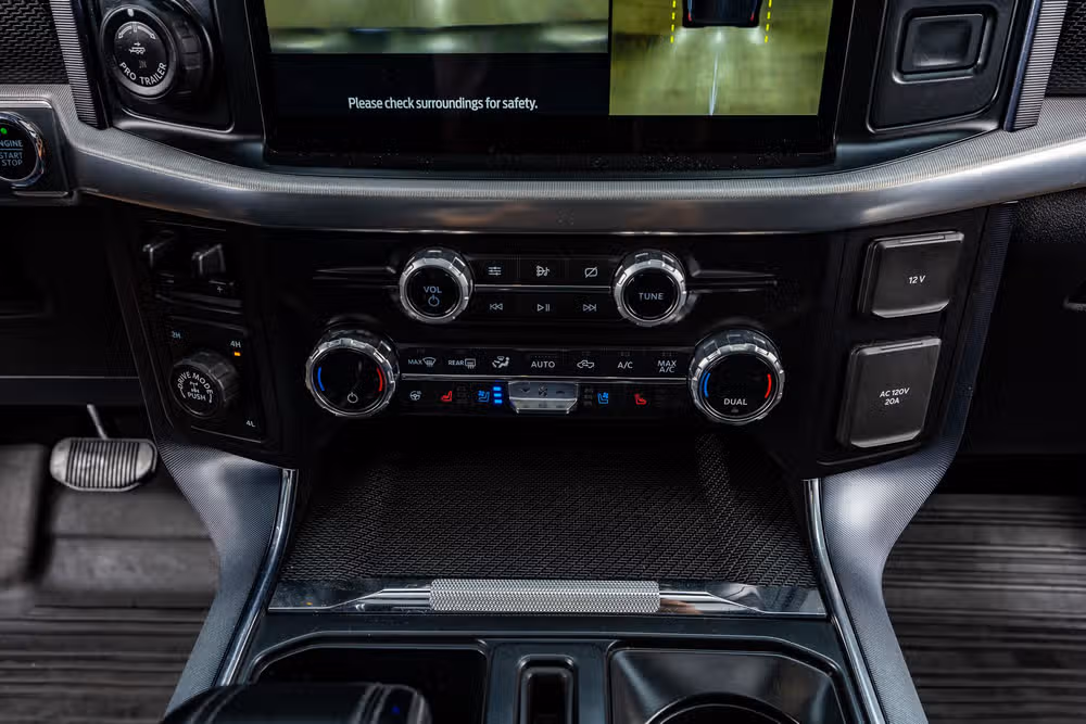 2021 Ford F-150 Raptor SuperCrew Image 26