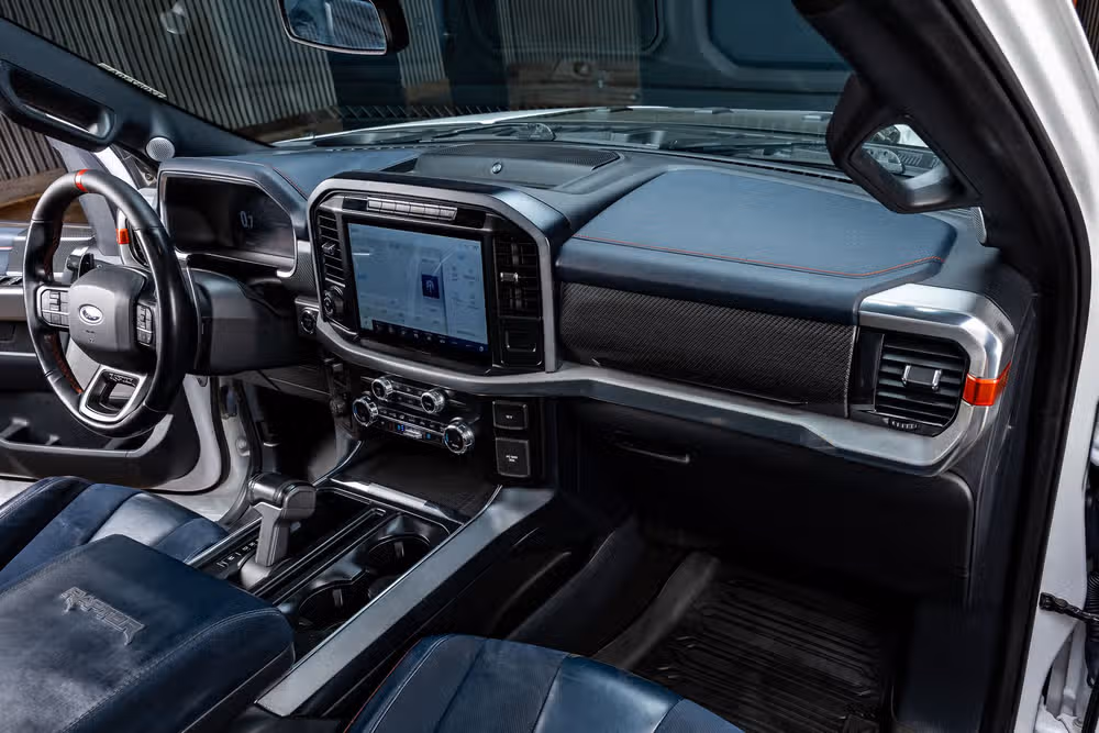 2021 Ford F-150 Raptor SuperCrew Image 17