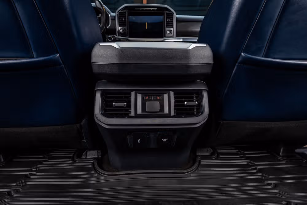 2021 Ford F-150 Raptor SuperCrew Image 32