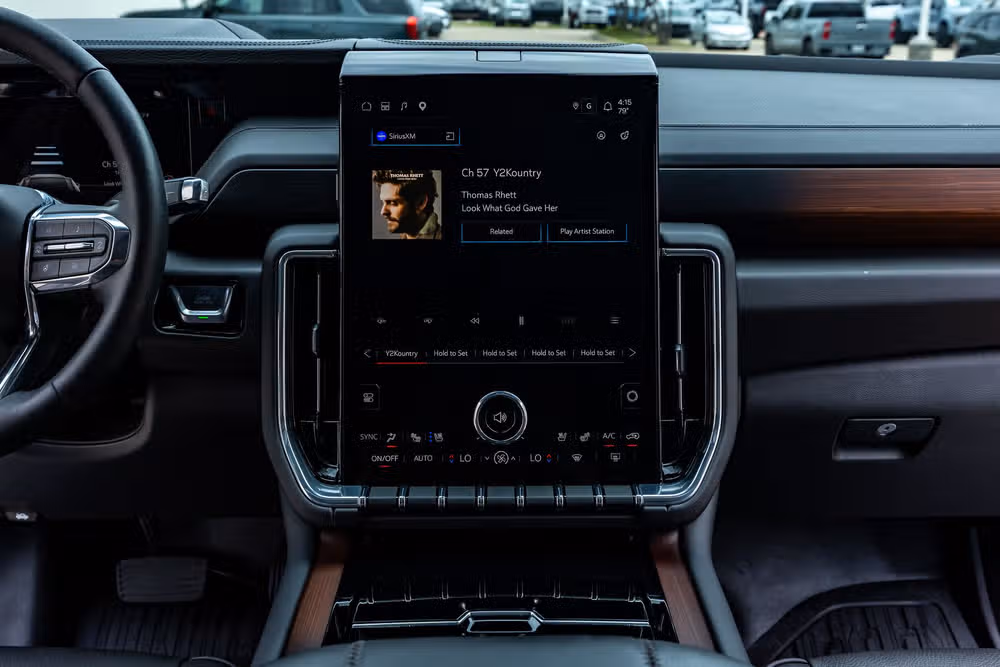 2025 GMC Yukon XL Denali Reserve Image 24