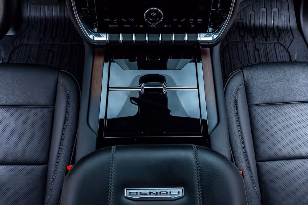 2025 GMC Yukon XL Denali Reserve Image 28