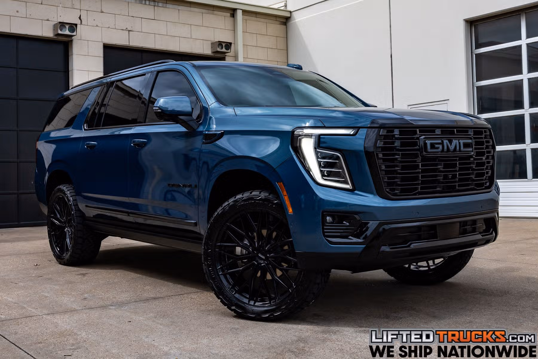 2025 GMC Yukon XL Denali Reserve Image 1