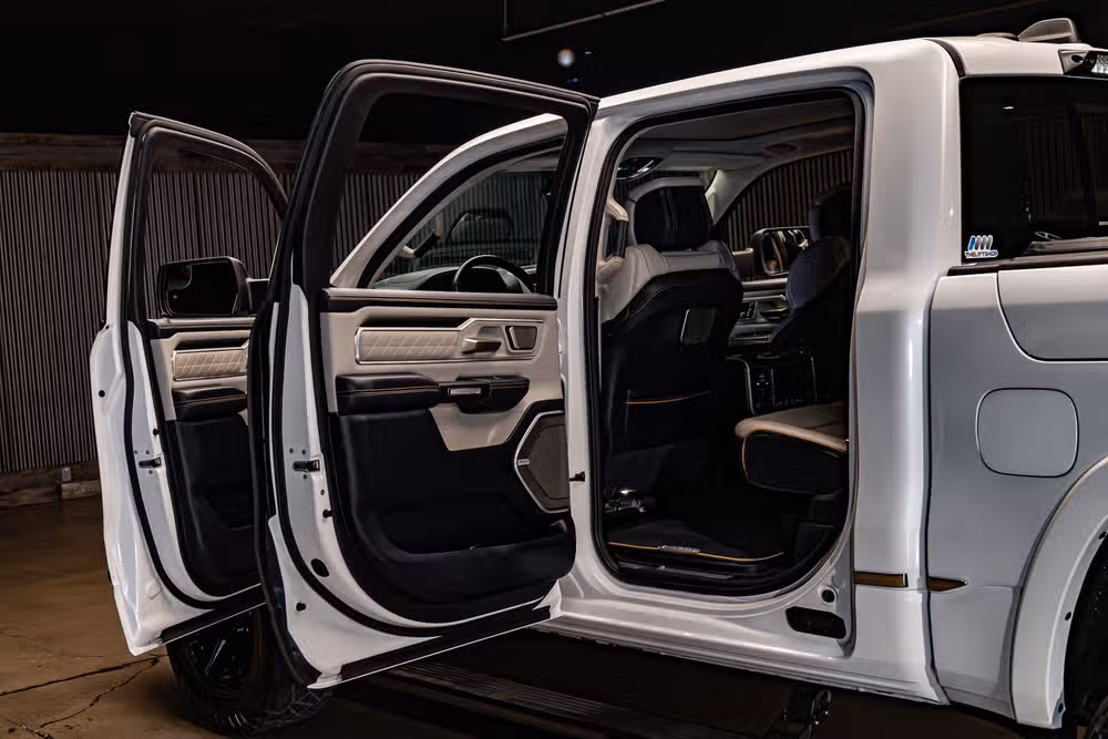 2025 Ram 1500 Tungsten Crew Cab Image 29