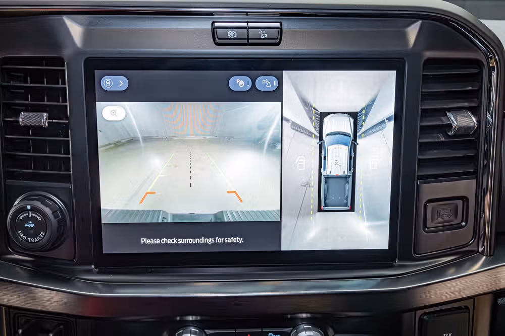 2025 Ford F-250 Super Duty Lariat Crew Cab Image 21