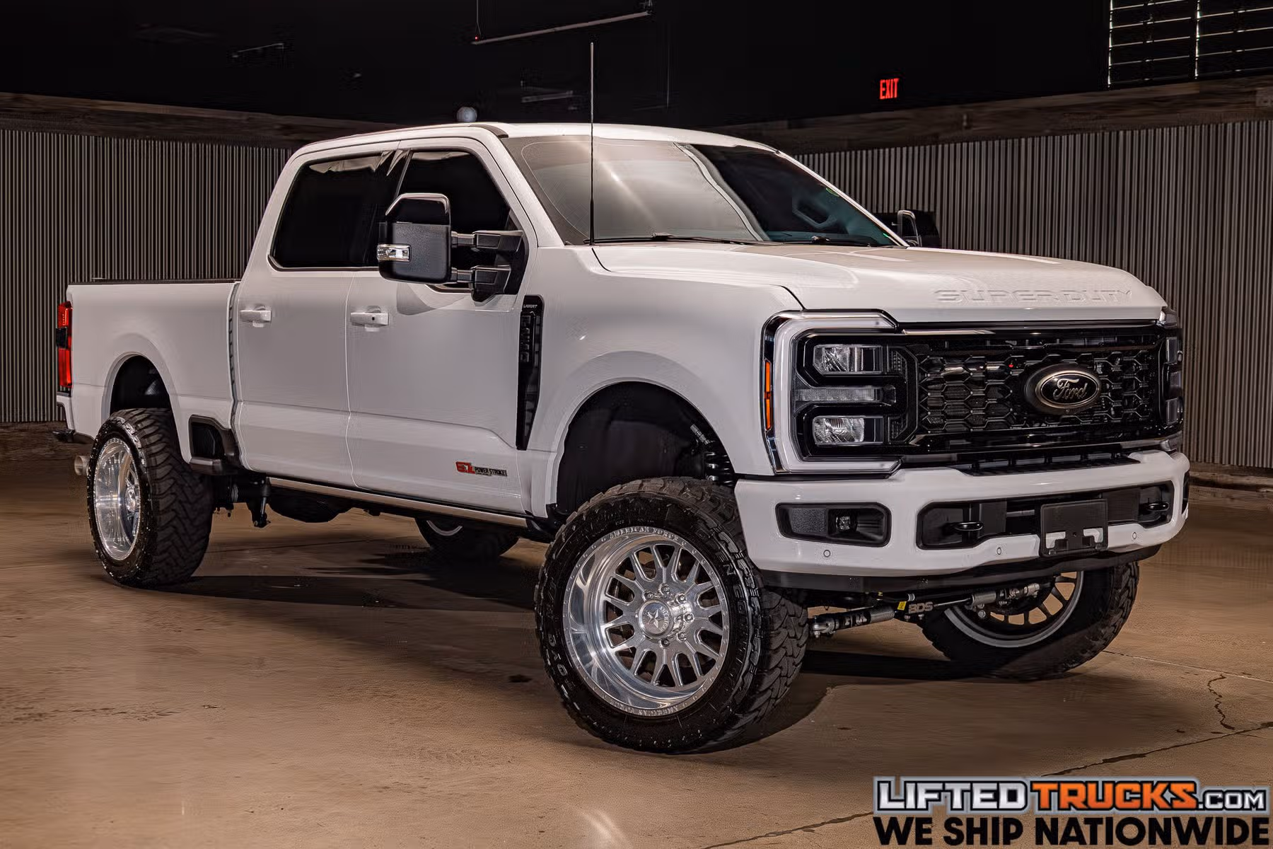 2025 Ford F-250 Super Duty Lariat Crew Cab Image 1