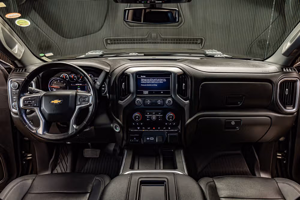 2022 Chevrolet Silverado 2500HD LTZ Crew Cab Image 18